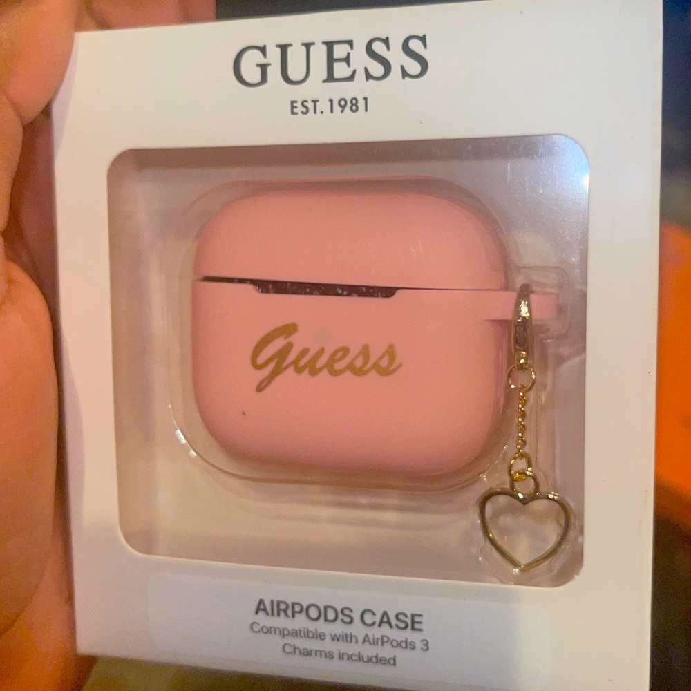 Guess AirPod 3 Case